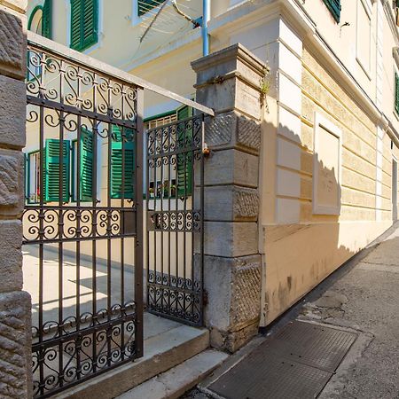 Apartment Salita Calvario Rijeka Eksteriør billede